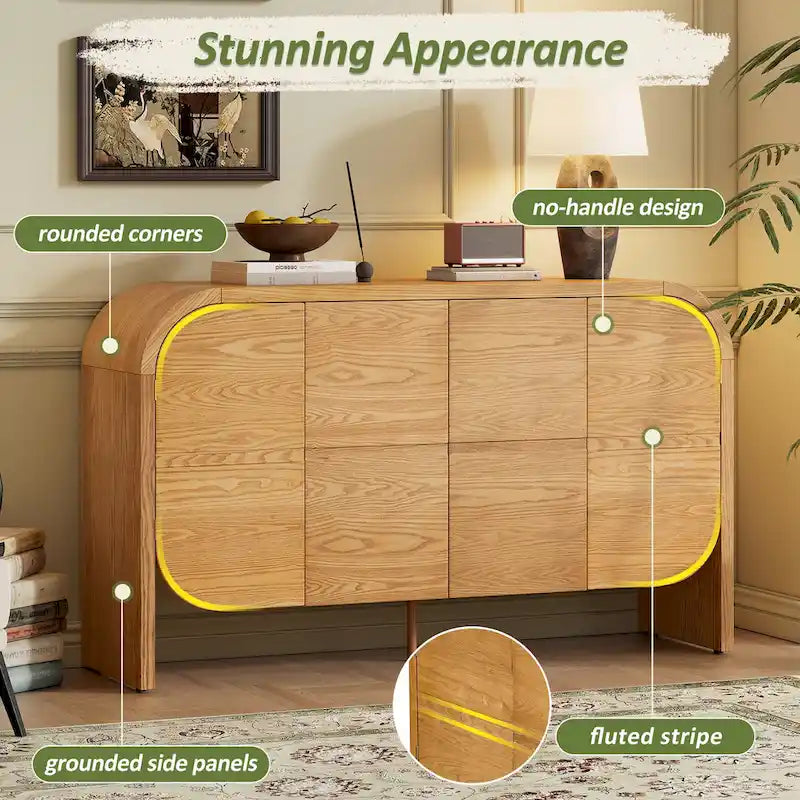 Buffet bahut en bois à 4 portes avec bords incurvés et étagères réglables