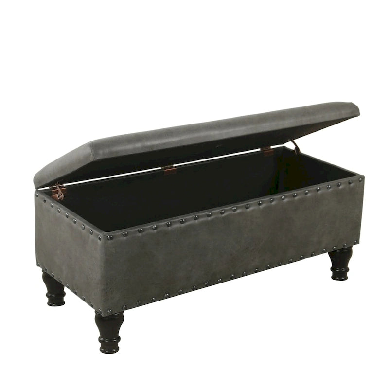 Banc de rangement garni de clous décoratifs