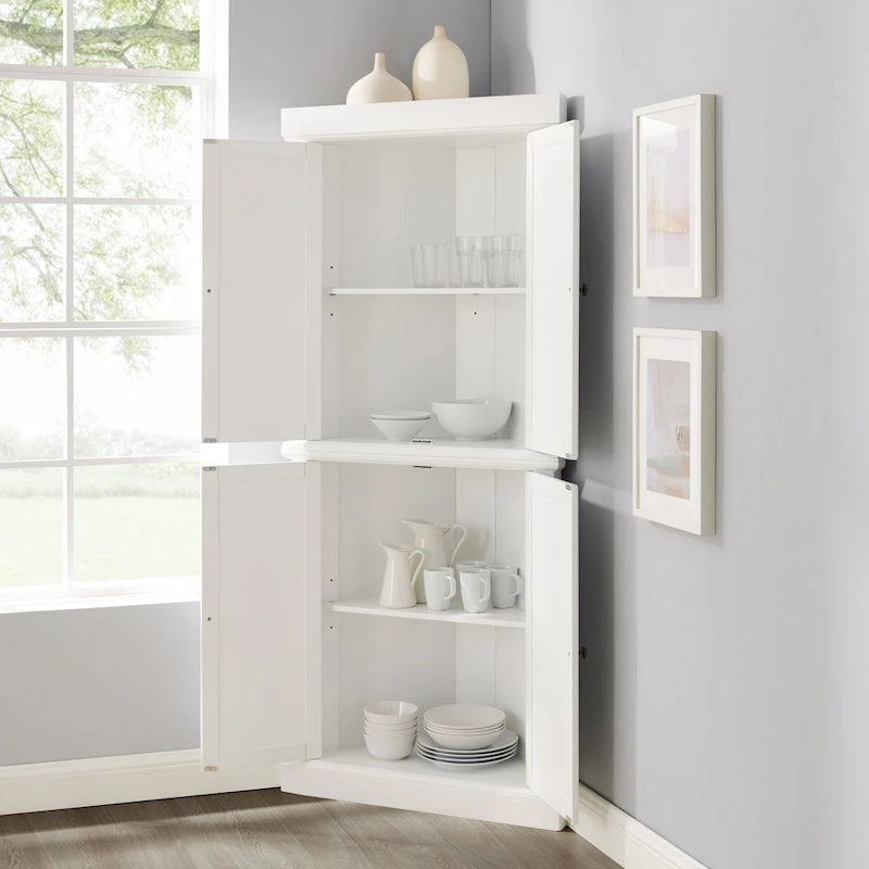 Garde-manger d'angle haut avec portes à moulures – Blanc