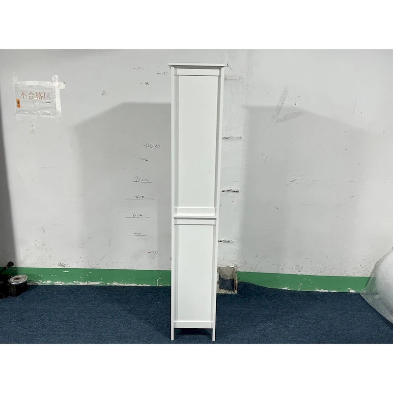 Meuble de rangement de salle de bain avec étagères réglables