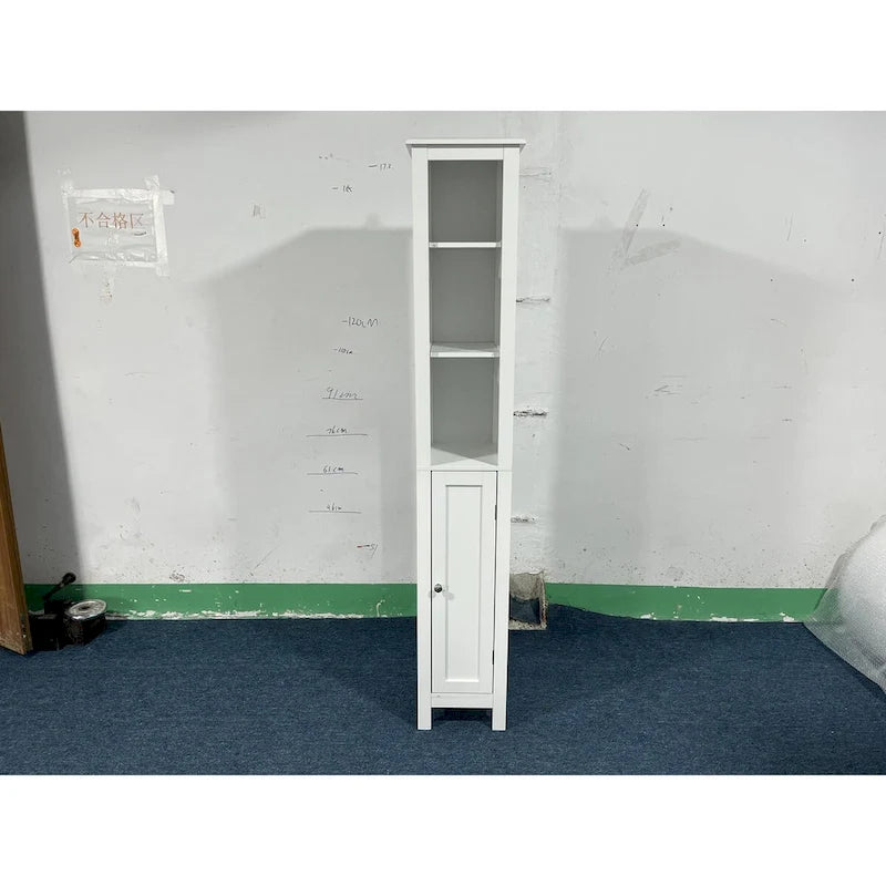 Meuble de rangement de salle de bain avec étagères réglables